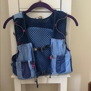Nathan Running Vest